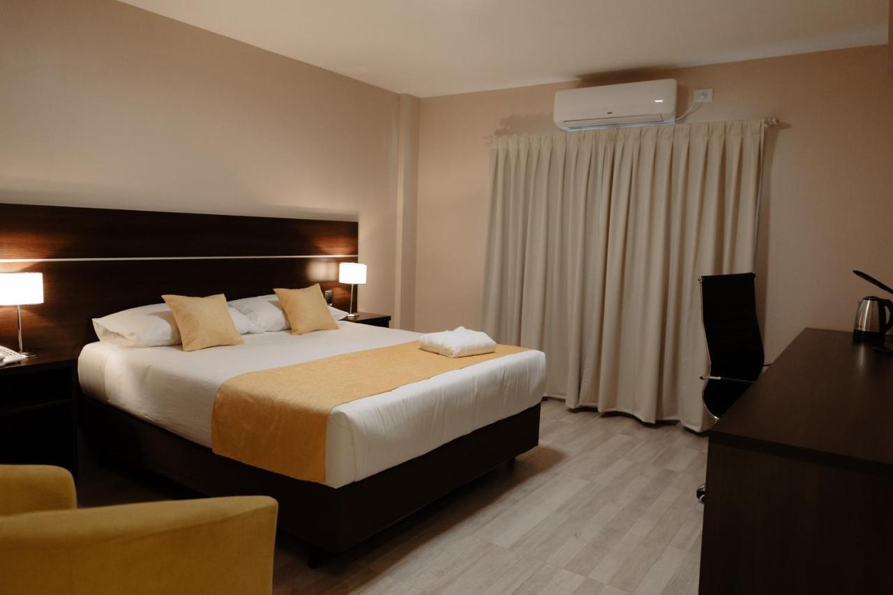 Hotel Batista Посадас Экстерьер фото